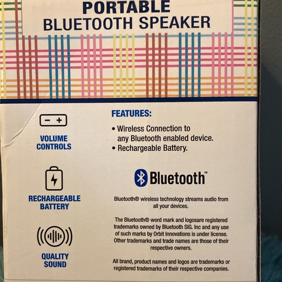 BRAND NEW PORTABLE BLUETOOTH SPEAKER! NIB! SMOKE FREE HOME! - Picture 4 of 4